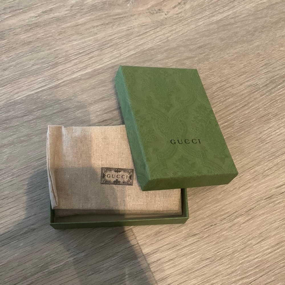 Gucci card holder box